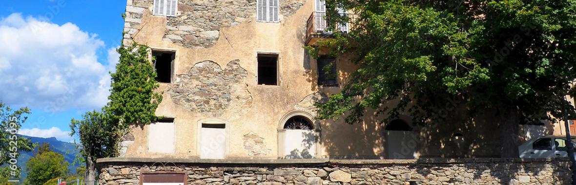 Image bannière de la formation Différencier les biens sans maître, parcelles en état d'abandon, terres vaines et vagues