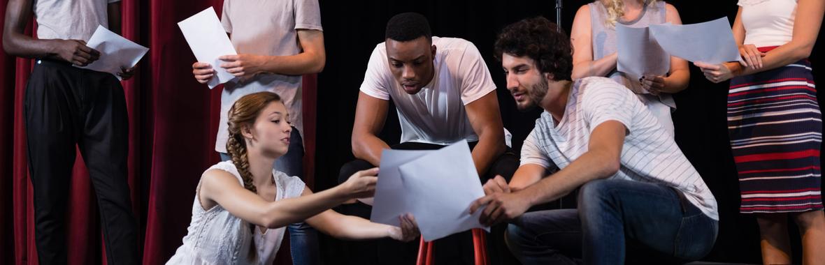 Image bannière de la formation Quand le théâtre aide les jeunes à parler d’orientation et lever des freins : retour d’expérience en Bourgogne–Franche-Comté 