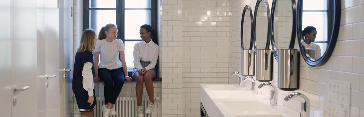 Image bannière de la formation Les toilettes scolaires : un espace éducatif et social au cœur des établissements 