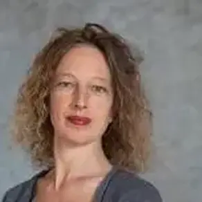 Sarah VANUXEM