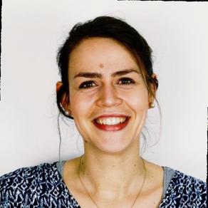 Julie MATHEWS