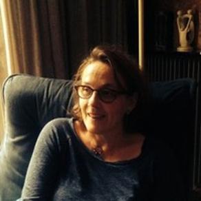 Anne Desdoigts Carrier