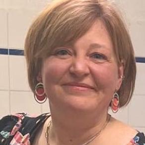 Julie RINGAUT